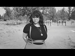 Play MP4 - Halloween Fun