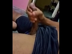 Play MP4 - Aburrido en casa