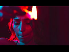 Play MP4 - Wax Play on Feet Session