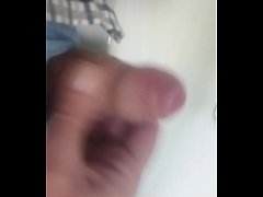 Play MP4 - pajilla en el ba&ntilde;o del curro