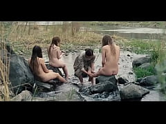 Play MP4 - Grace Gummer Miranda Otto Sonja Richter The Homesman