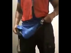 Play MP4 - straight man