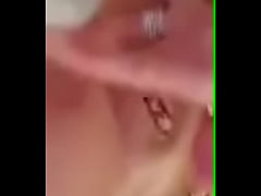 Play MP4 - Adorable petite Emy Angel