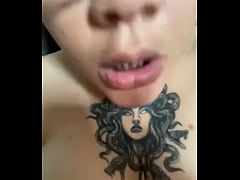 Play MP4 - Comme une envie de sucer une grosse bite grrr