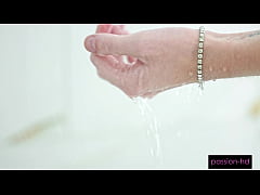 Play MP4 - Bella Nova Freshens Up For A Fat Cock