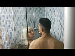 Play MP4 - Nora fucks an Italian under shower 1