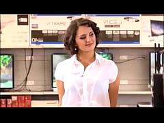 Play MP4 - What's her name&quest;