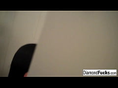 Play MP4 - Diamond Decides To Get Wet And Wild In The Shower