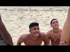 Play MP4 - SONHEI QUE ESTAVA EM UMA PRAIA DESERTA COM V&Aacute;RIOS MACHOS