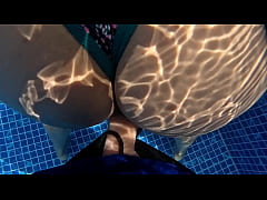 Play MP4 - ENCUENTRO UNA DESCONOCIDA DE CULO ENORME MASTURBANDOSE EN LA PISCINA Y LE CAMBIO SU DILDO DE PLASTICO POR UNA VERGA DE VERDAD