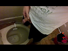 Play MP4 - Pissing