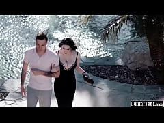 Play MP4 - PlainTaboo&period;com - Babe golddigger has to fuck bf n stepdad