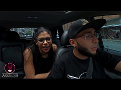 Play MP4 - Like the Pussy in the car to Sheila Ortega