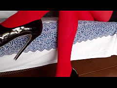 Play MP4 - The milf with beautiful legs&comma; red pantyhose and black heels