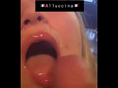 Play MP4 - Jouis dans ma bouche en live sur snap