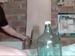 Play MP4 - se clava la bara de fierro