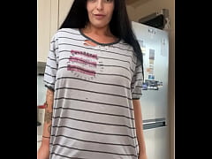 Play MP4 - My coworkers constantly wonder what I look like underneath