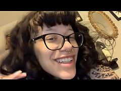 Play MP4 - The natural hair is growing&quest;