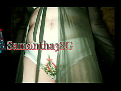 Play MP4 - Who wants to kiss me under the mistletoe&quest;