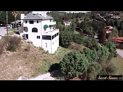 Play MP4 - MILF beauty screwed and orally pleasured