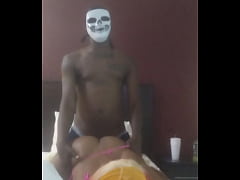 Play MP4 - Pretty Freaky Brown