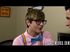 Play MP4 - Nerdy twink Colby Klein rides Elijah Wests dick with vigor