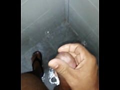 Play MP4 - WHO WANTS MILK &quest;&period;