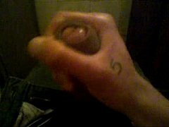 Play MP4 - Young Handjob