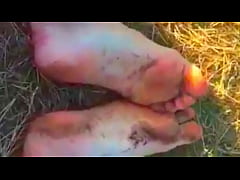 Play MP4 - Solo Male&colon; Feet in Mud