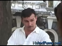 Play MP4 - Flashing in public