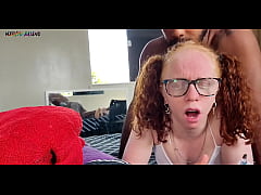 Play MP4 - A MULHER DO MEU AMIGO MIM CHAMA PRA CASA DELA PRA EU VER ELA DE LANGERIE E DI PLUG ANAL ENFIADO NO RABO