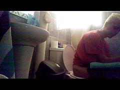 Play MP4 - josinho en el ba&ntilde;o poton