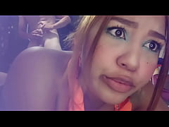 Play MP4 - Colombiana callada porque sabe que el vecino la espia