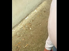 Play MP4 - Indian cock tasted by Brit 2