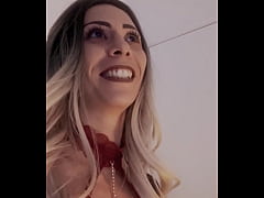 Play MP4 - Littleangel84 - Sodomis&eacute;e par le proprio du Airbnb - S02E01