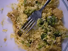 Play MP4 - DINNER&period;MOV