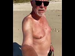 Play MP4 - Tyagarah Nude Beach