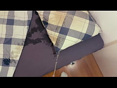 Play MP4 - Pissing on my bed&period; Goodnight&comma; Neo