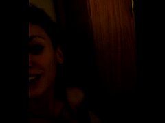 Play MP4 - jovencita putita a la salida del boliche GO&excl;"