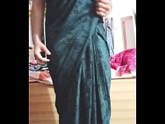 Play MP4 - Indian Gay Crossdresser Gaurisissy looking hot in Black Saree