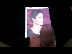 Play MP4 - Cum Tribute to Kareena