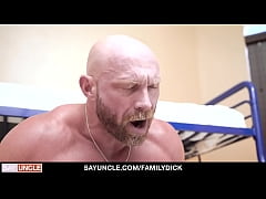 Play MP4 - Hot Stepdaddy Killian Knox Offers His Help To Make Stepson Feels Better