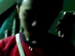 Play MP4 - Me deja masturbarlo