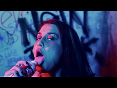 Play MP4 - Messy Feet Fucking Barbies