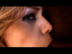 Play MP4 - Isabel Is Outdoors Where She Has An Interracial Threesome Fuck Session