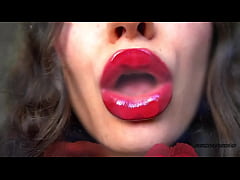 Play MP4 - Tender naughty red kiss