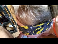 Play MP4 - Giving it to her in the shop