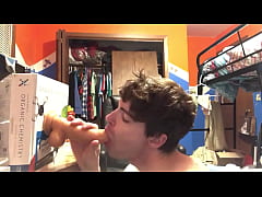 Play MP4 - Horny Twink Niko Springs Loves Sucking Your Cock