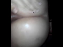 Play MP4 - Le doy por el culo cuando el novio se va