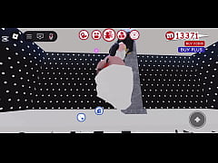 Play MP4 - puta me baila